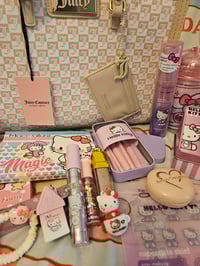 Image 5 of Miss Juicy Tote Meets Hello Kitty Bundle 