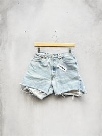 Image 1 of W26  501