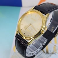 Image 2 of 1996 Seiko "Isuzu Motors" Commemorative Gold Quartz Dress Watch (Y136-6C90)