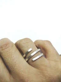 Image 1 of Anillo Lamarr