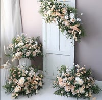 Peach & White Floral Centrepieces