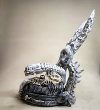 Image 5 of Predator Throne - Classic Bone Throne Toy Diorama Element