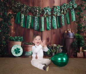Image of 🍀 March Birthday & St. Patrick’s Mini Sessions – Lucky Little Ones! 🍀