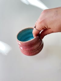 Image 2 of Gradient Speckled Bubble Cup Three