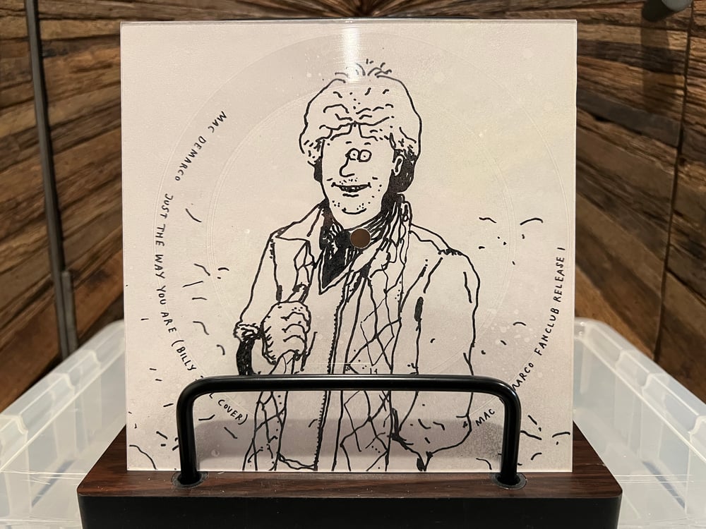 Mac Demarco – Just The Way You Are (2016)