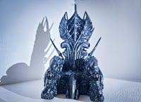 Image 4 of Predator Throne - Bad Blood Toy Diorama Element