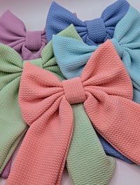 Image 1 of Cotton XL bows