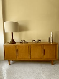 Image 1 of Enfilade - buffet en chêne - seconde moitié du XXe siècle 