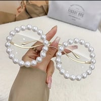 Round Clear Pearl Frames