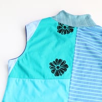 Image 5 of petals teal aquamarine courtneycourtney adult size m/l medium large mandarin collar tee tshirt top