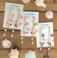 Image 1 of Lightweight Dangle Seashell Earrings | Dangle Starfish and Shell Earrings