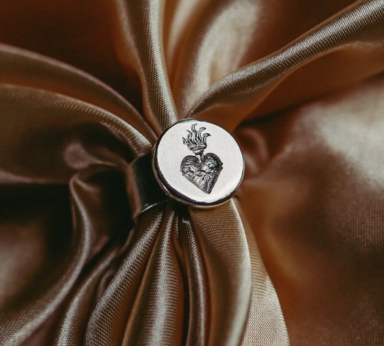 Image of Sacred Heart Signet 