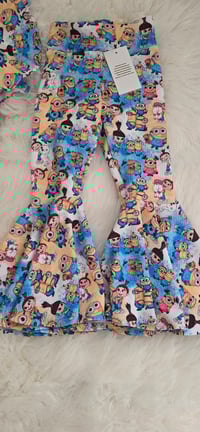 Image 2 of Minions outfit 