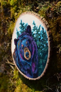Image 3 of Black Bear (Live Edge Wood Round)