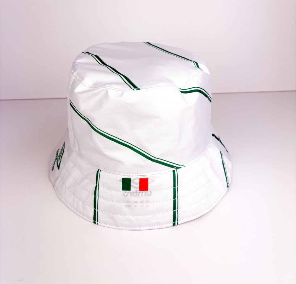 Shamrock Rovers Bucket Hat | 2022 Away