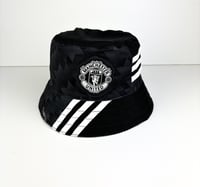 Image 1 of Man United Bucket Hat | 2017 Away