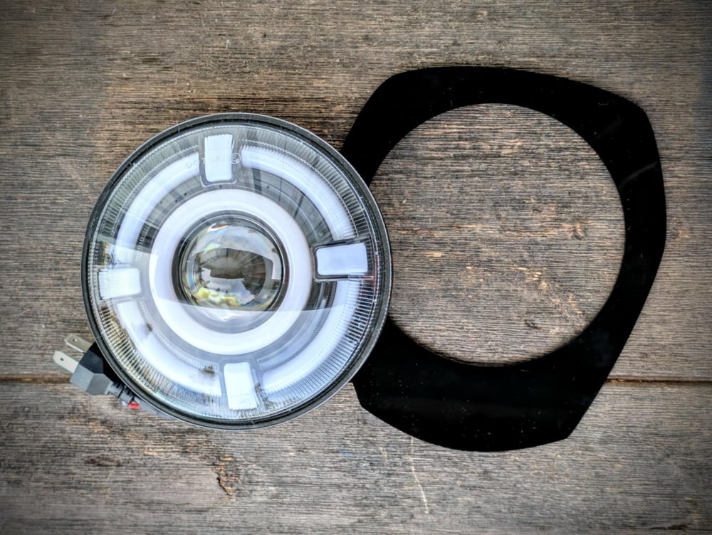 NAVi 110 LED Crosshair Headlight