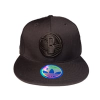 Image 4 of Adidas Brooklyn Nets Hat Cap Mens Fitted Sz 8 Black NBA 100% Wool New Dead Stock