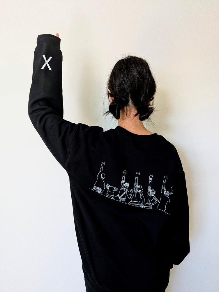 Image of One Piece | Straw Hat Crew | Arabasta | Unisex Crewneck Sweatshirt | Black