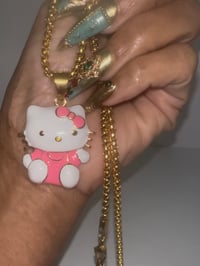 Dainty Kitty 