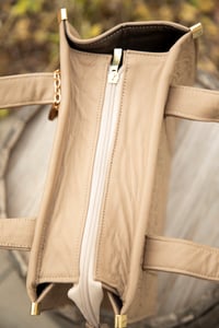 Image 8 of Emilia bag 