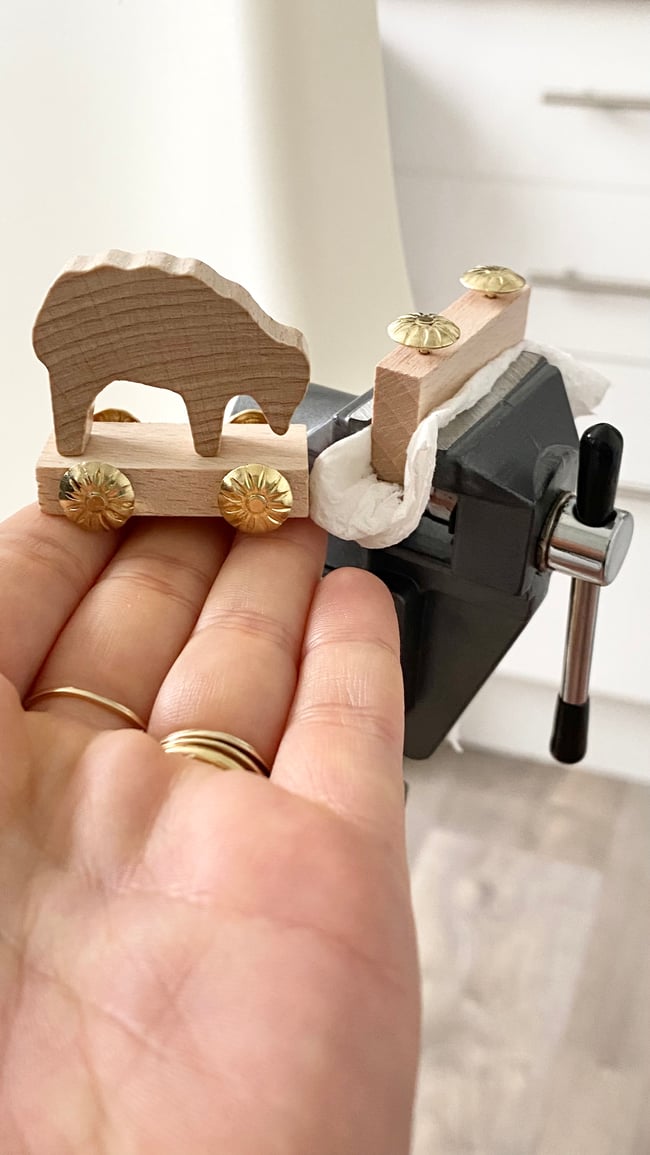 Tire-et-Pousse Petit Mouton de Pâques