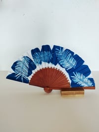 Image 1 of Éventail Albizia