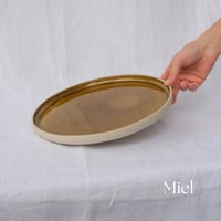 Image 2 of Big plate - Honey