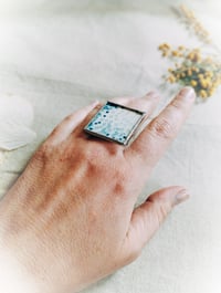 Image 3 of Bague cyanotype détail d'orchidée