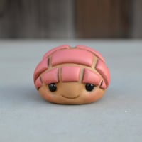 Image 1 of LG Pink Conchita