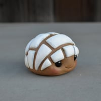 Image 5 of LG White Conchita