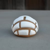 Image 3 of LG White Conchita