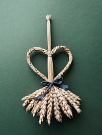 Image 5 of Mordiford Heart (seven-plait)