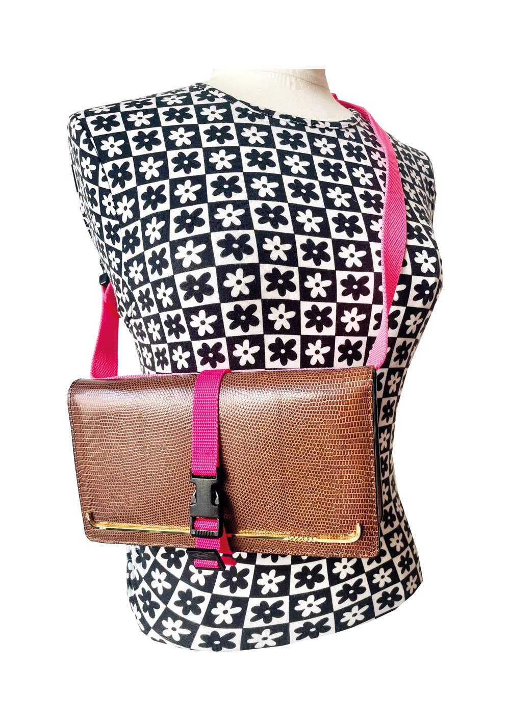 Image of Superstrap 02