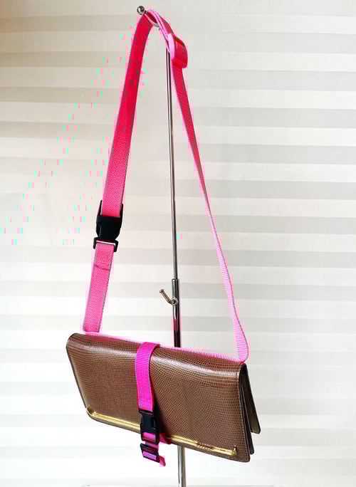 Image of Superstrap 02