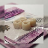 Image 2 of BLOOB 80s tan