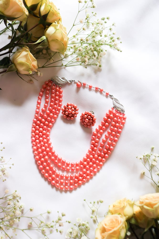 Image of Vintage Peachy Faux Pearl Costume Jewelry Set with Clip on Earrings