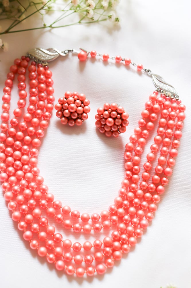 Image of Vintage Peachy Faux Pearl Costume Jewelry Set with Clip on Earrings