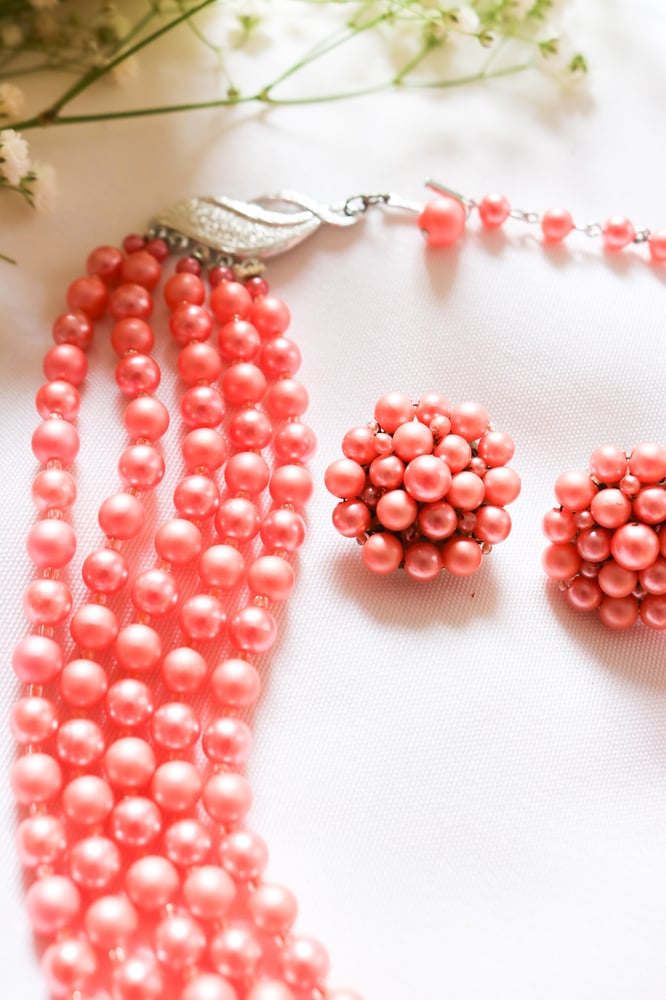 Image of Vintage Peachy Faux Pearl Costume Jewelry Set with Clip on Earrings