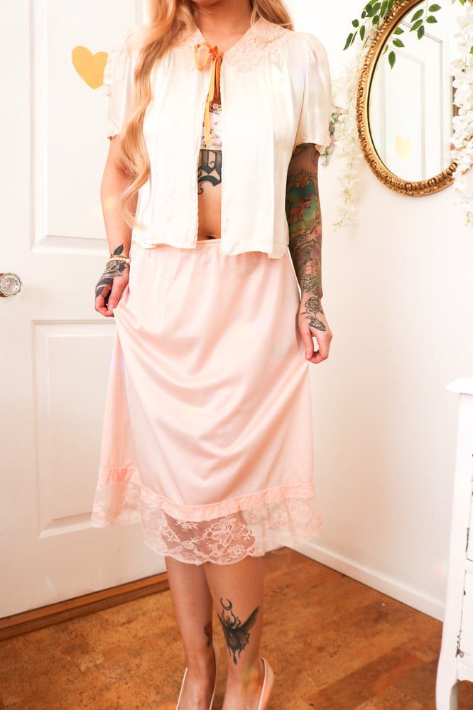 Image of Rare Vintage Designer Emilio Pucci for Formfit Rogers Peachy Pink Half Slip (Medium)