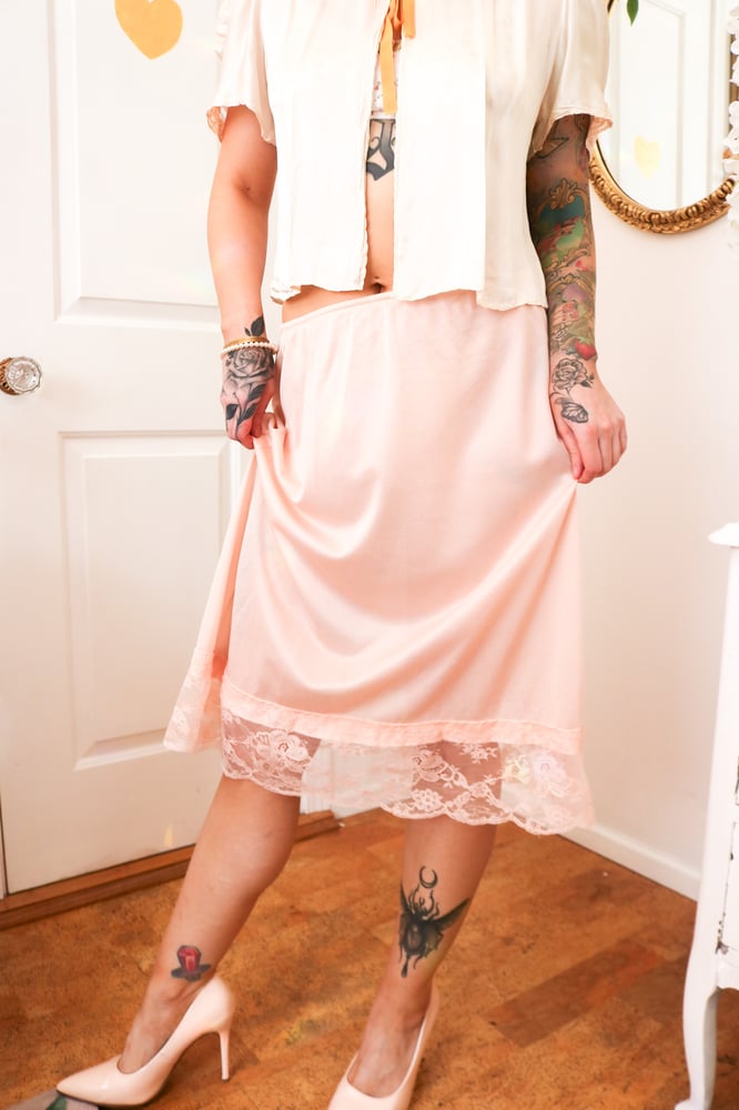 Image of Rare Vintage Designer Emilio Pucci for Formfit Rogers Peachy Pink Half Slip (Medium)