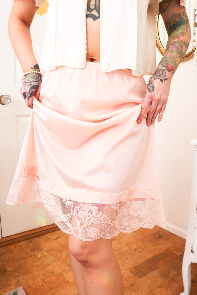 Image of Rare Vintage Designer Emilio Pucci for Formfit Rogers Peachy Pink Half Slip (Medium)