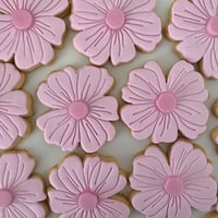 Image 1 of Popping Flower Cookies 🌸