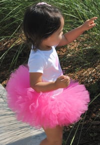Image 2 of Hot Pink Fluffy Tutu For Babies and Toddlers Birthday Halloween Baby Shower Baby Girl Gift