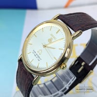 Image 5 of 1996 Seiko "Nihon University" Commemorative Gold Quartz (7N22-8A20)