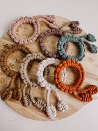 Image 4 of Ivy Scrunchie