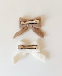 Image 6 of Barrettes Noeuds en laine feutrée