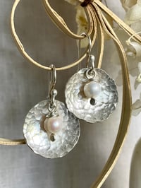 Image 1 of Argentium silver discs with fresh water pearls large 