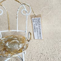 Image 4 of Chaise miniature « Savourer le temps »