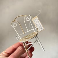 Image 2 of Chaise miniature « Savourer le temps »